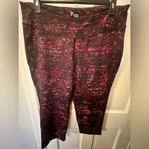 Old Navy athletic crop leggings - size XXL